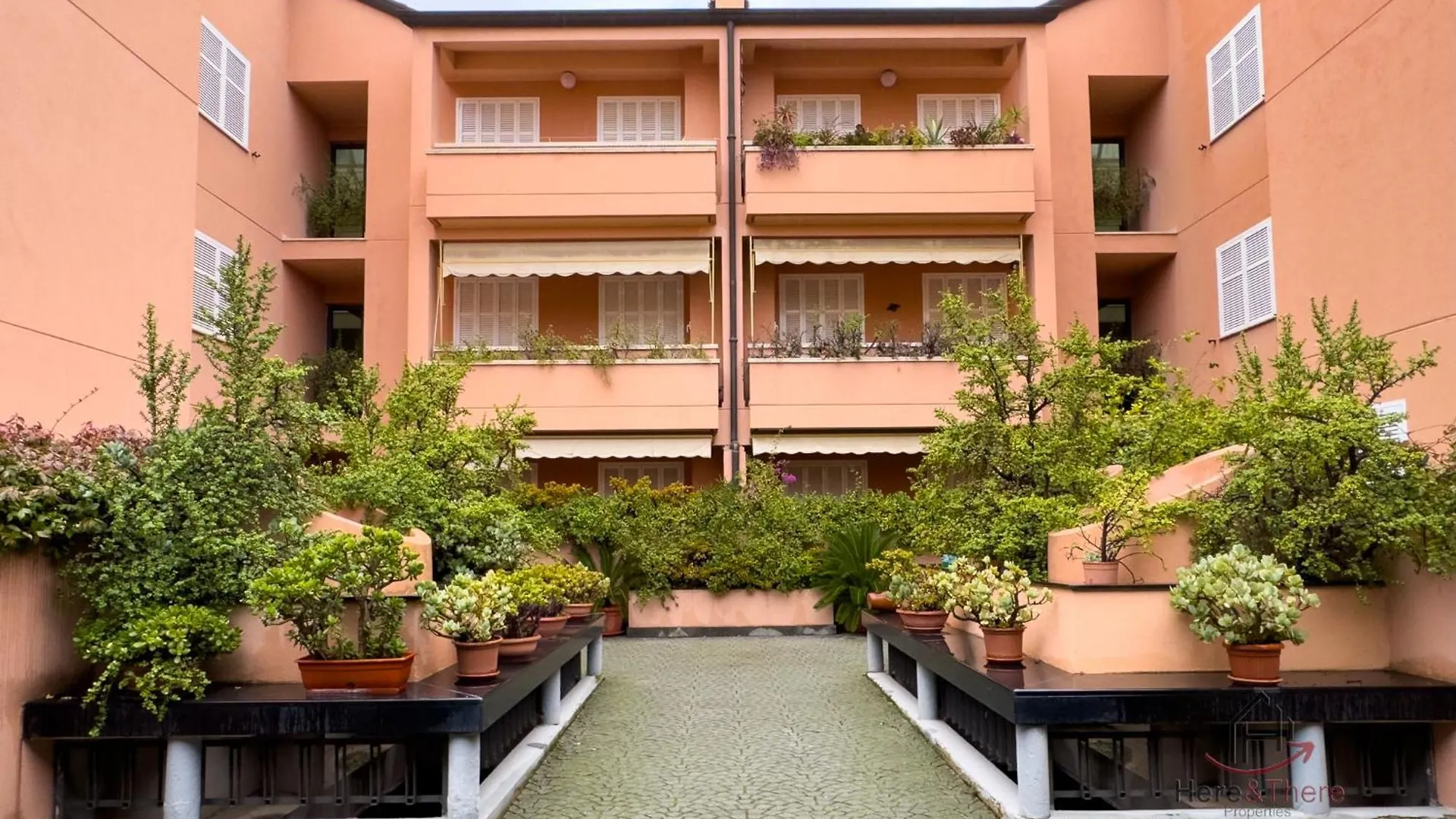 Apartment Balcony And Garage - Beaches 5Min Away - Smart Tv Loano