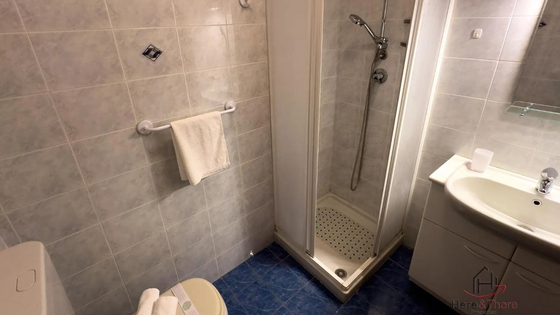 Balcony And Garage - Beaches 5Min Away - Smart Tv Loano Italy