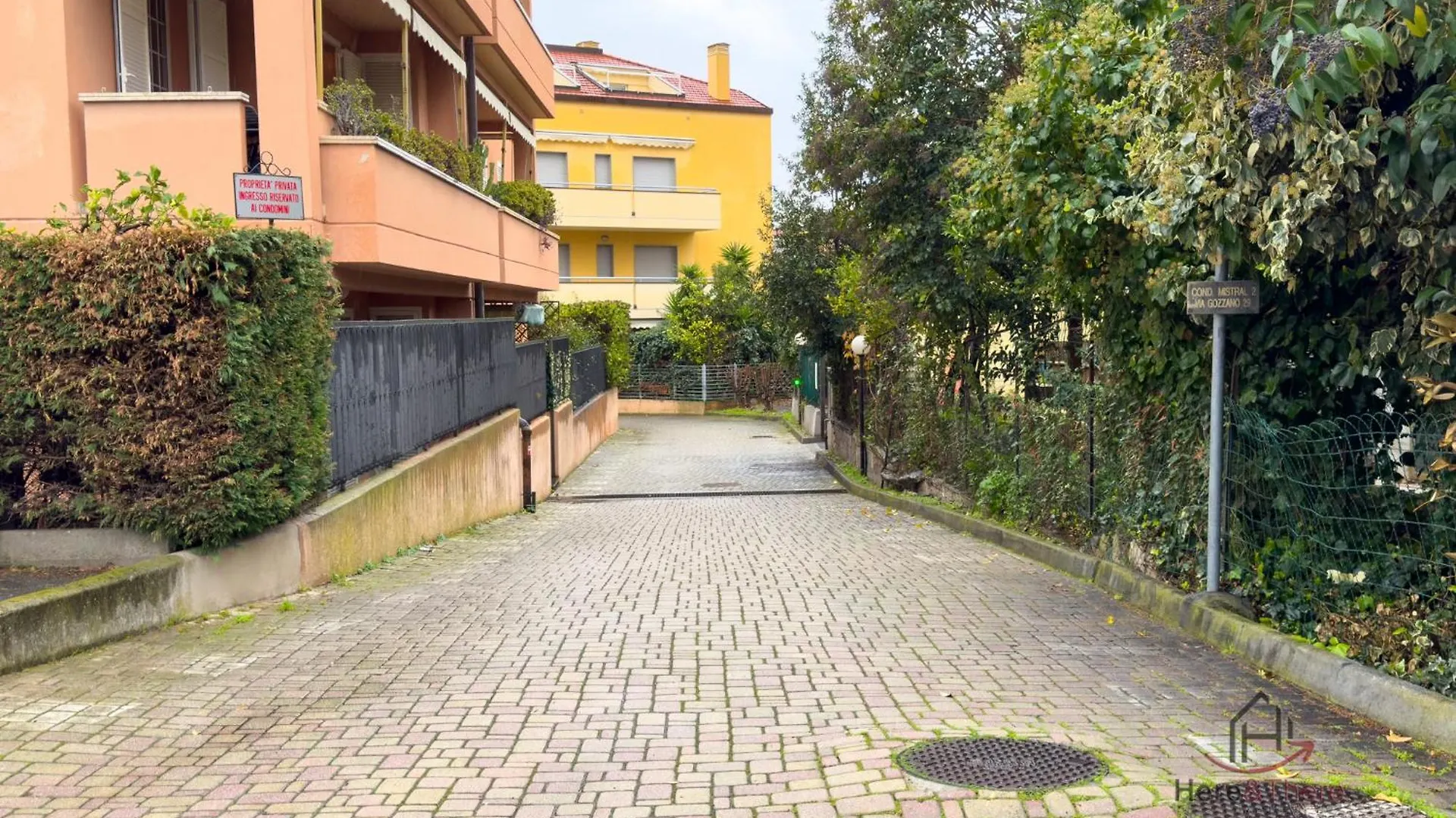 Balcony And Garage - Beaches 5Min Away - Smart Tv Loano